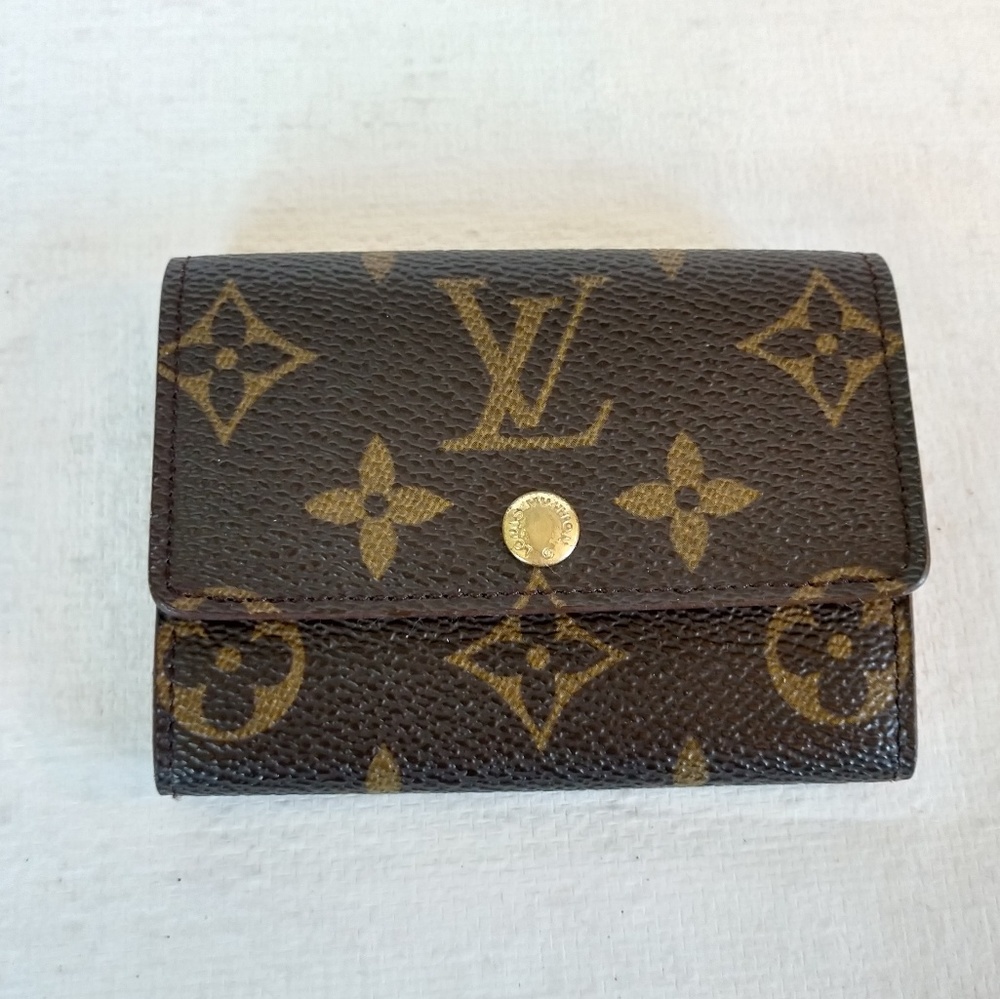 Louis Vuitton coin pouch